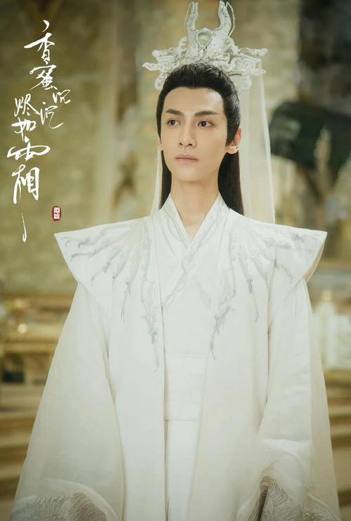女性尿黄异味大是什么原因引起的的相关介绍