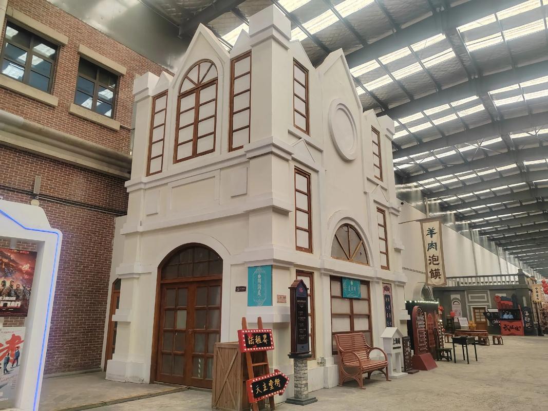 久久久久亚洲精品av的相关介绍
