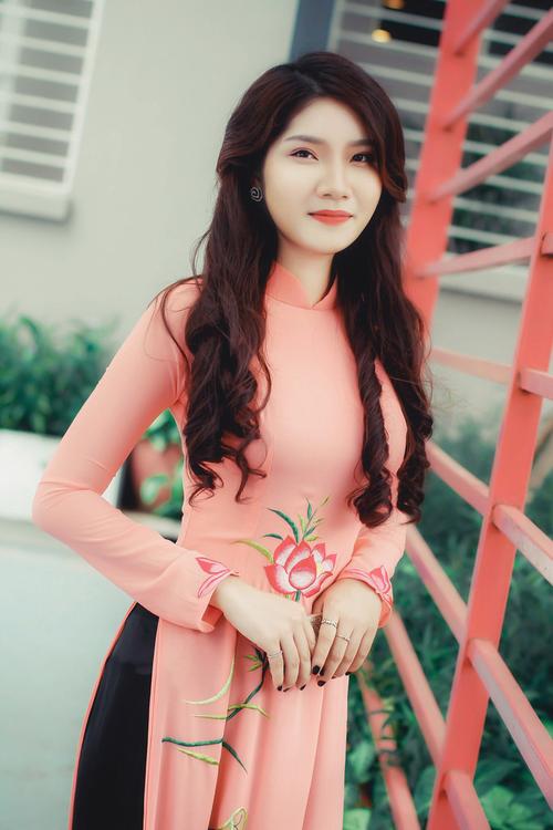 亚洲天堂少妇av的相关介绍