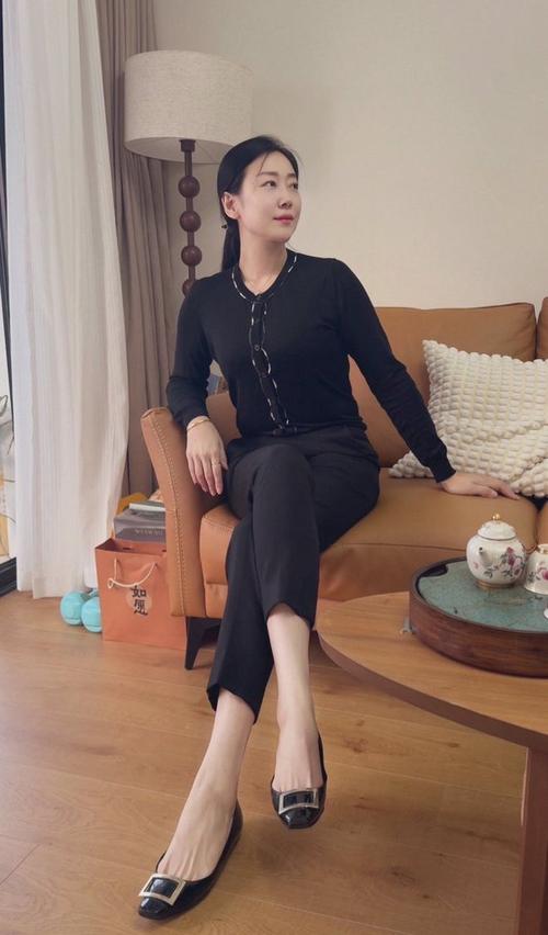 午夜精品久久久久久毛片777的相关介绍