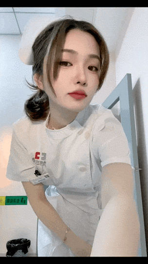 亚洲黑丝av在线的相关介绍