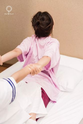 少妇人妻内射群的相关介绍