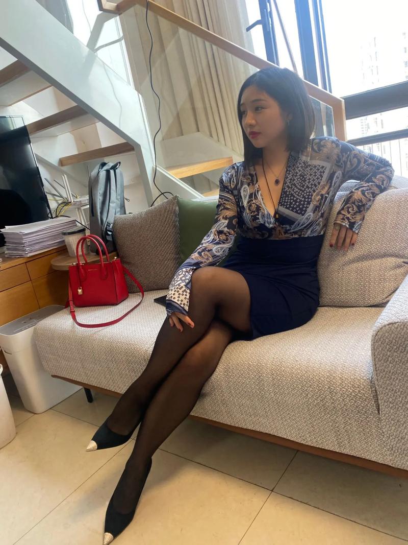 人妻啪啪人妻系列的相关介绍