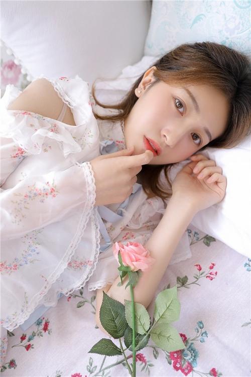 给美女操哭的相关介绍
