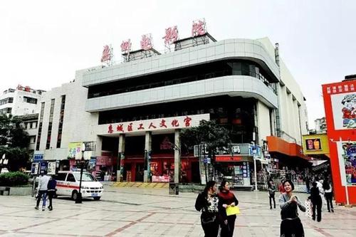18禁黄免费在线的相关介绍