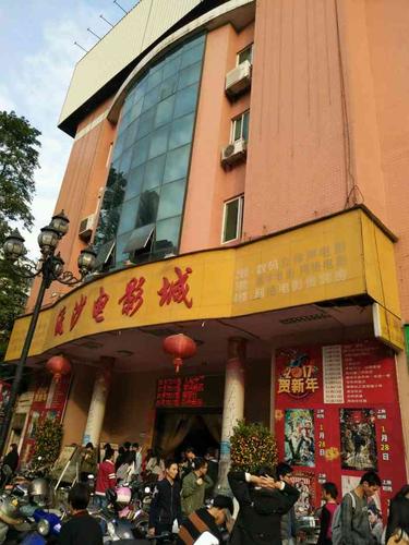 亚洲熟女少妇一二区的相关介绍
