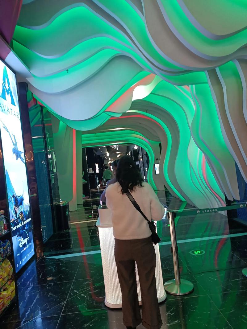 18禁在线看片的相关介绍