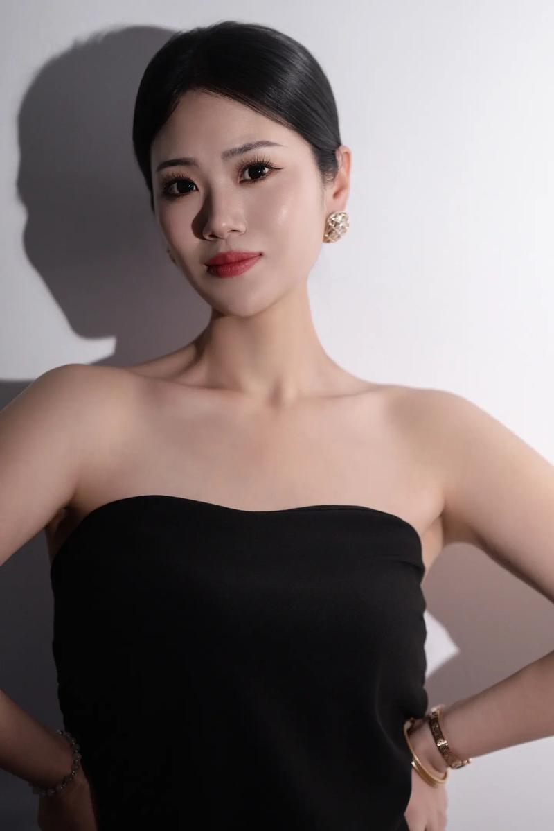 少妇wwwxx的相关介绍