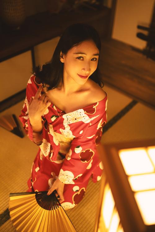 艳情短篇小说合集少妇邻居的相关介绍