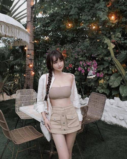 12孩岁女处破毛片的相关介绍