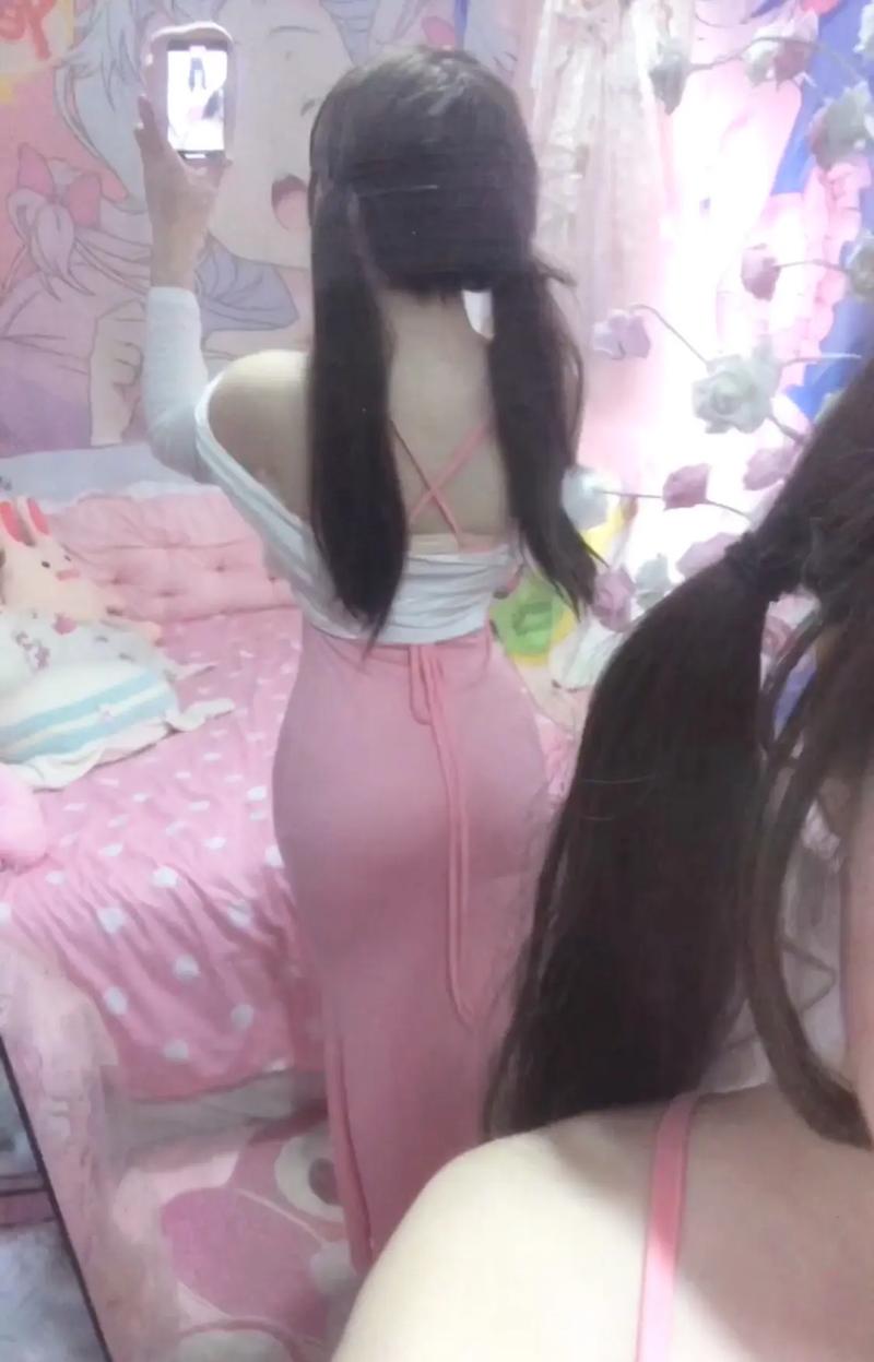 操人黄动漫的相关介绍