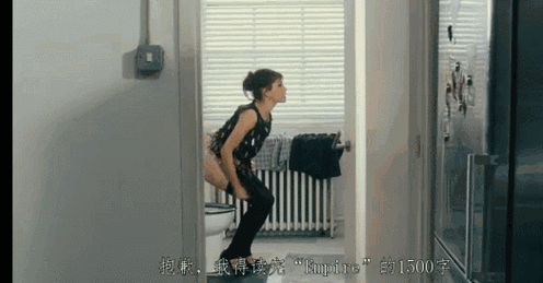 狂插处女b的相关介绍