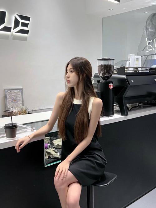 av淫片免费的相关介绍